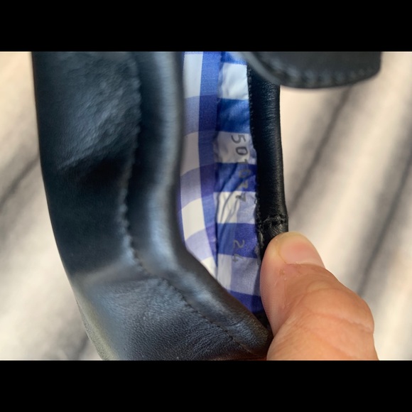 { Gucci } GG Noel Logo Leather Driver Loafer Shoe - Picture 6 of 9